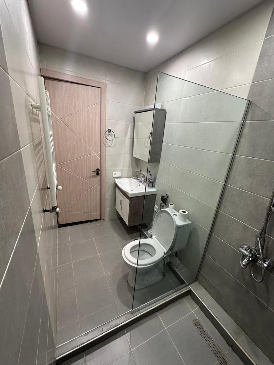 Apartment In The Center Tbilisi Ngoại thất bức ảnh