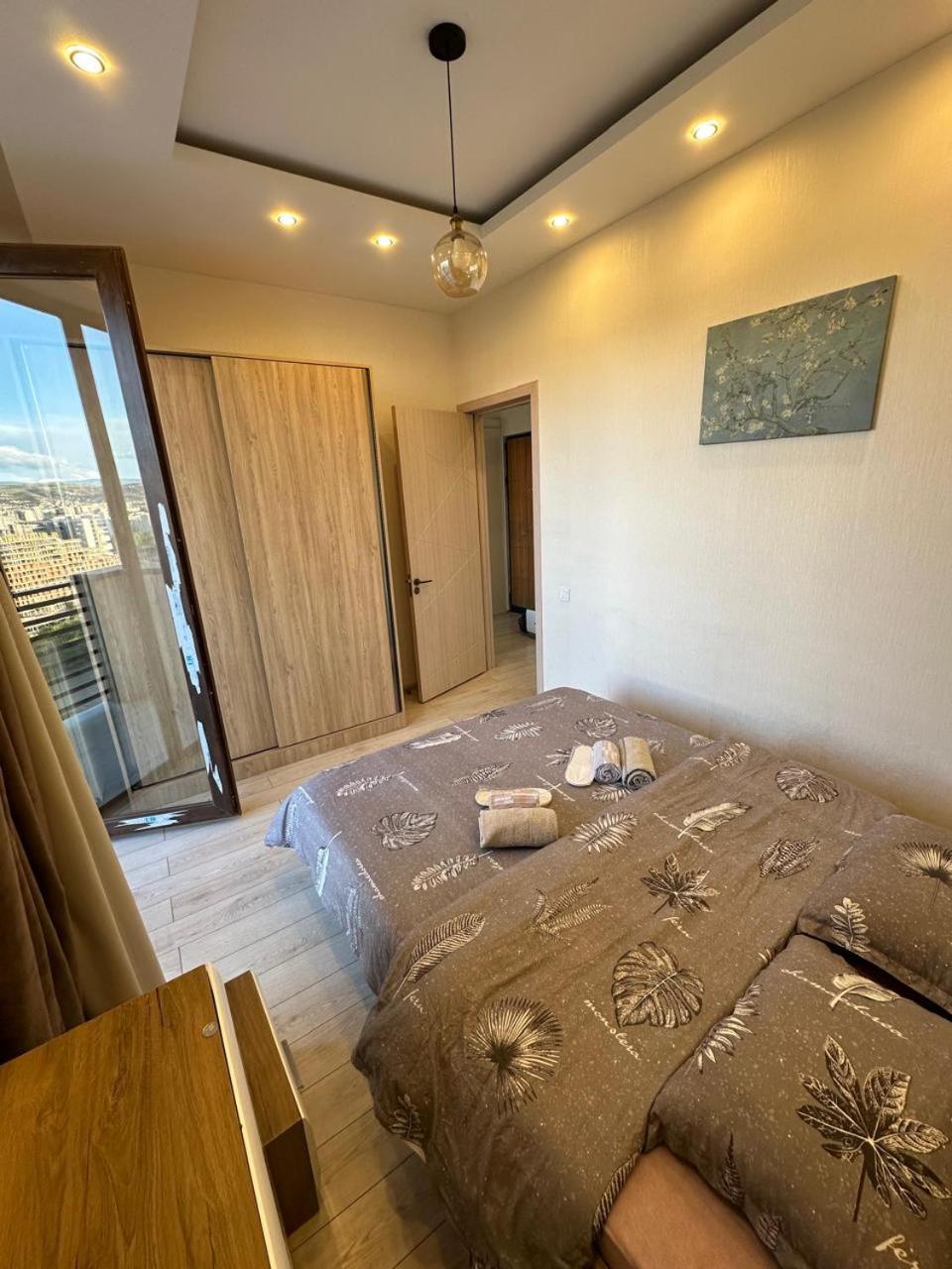 Apartment In The Center Tbilisi Ngoại thất bức ảnh